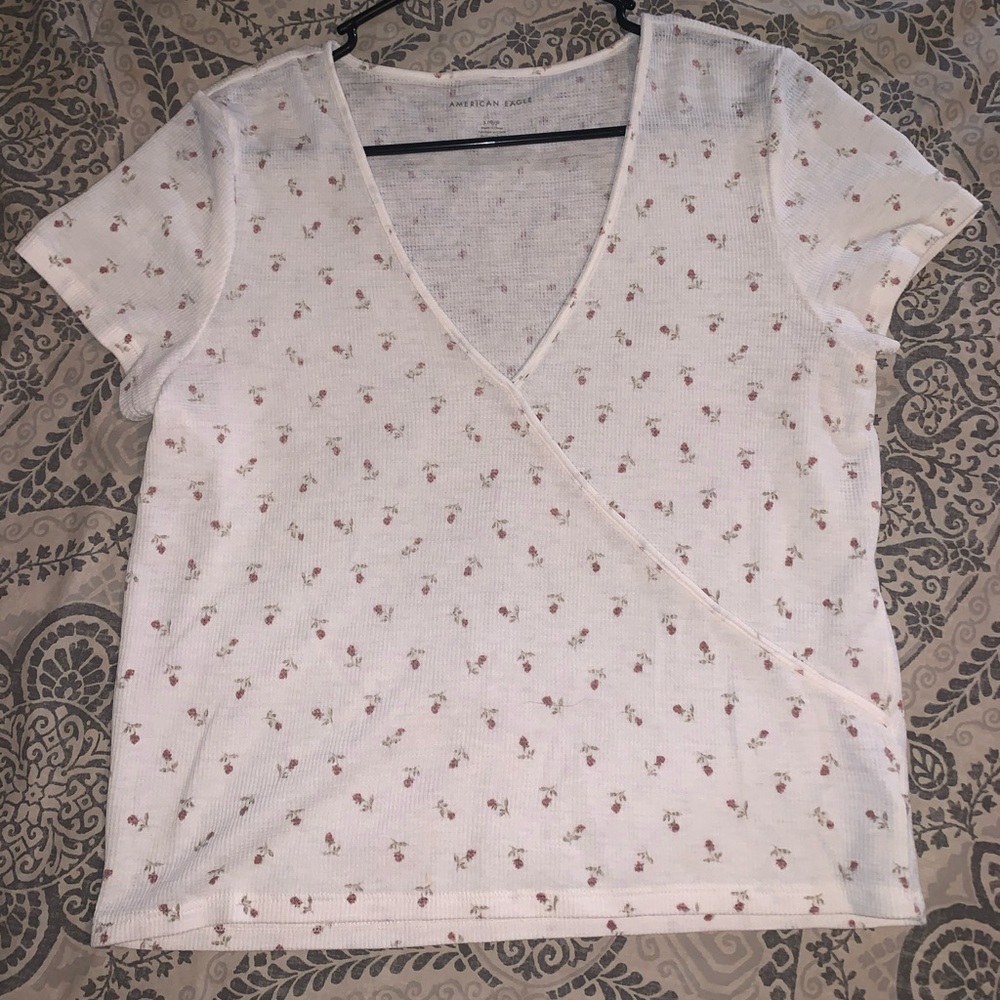 American Eagle Floral Surplice Tee